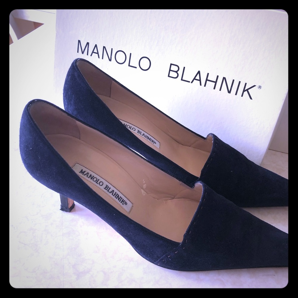 Navy blue suede Manolo Blahnik heels